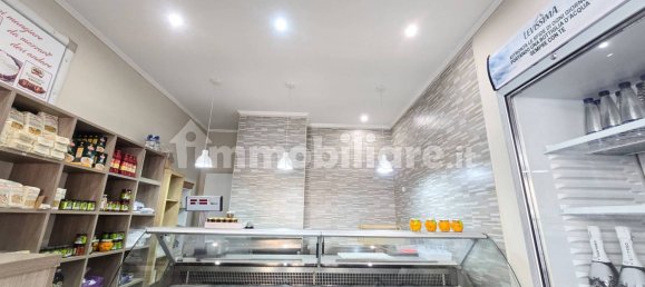 1 room Commercial property in Anzio, Italy No. 313441 3