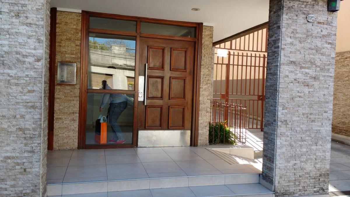 Studio in Buenos Aires, Argentina No. 100316