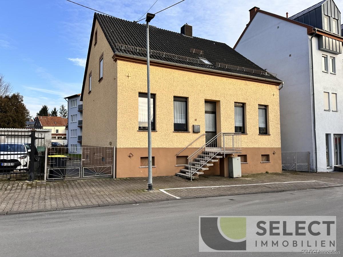 4 bedrooms House in Saarland, Germany No. 43369