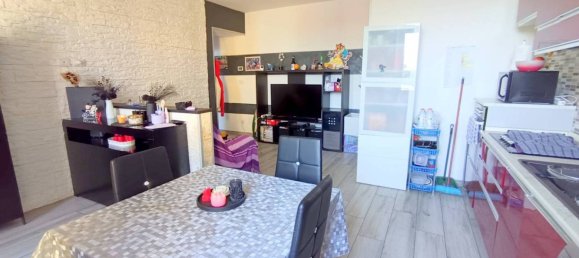 2 bedrooms Apartment in Pinerolo, Italy No. 273227 2