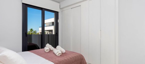 Apartamento de 2 dormitorios en Alicante, Spain No. 63953 8