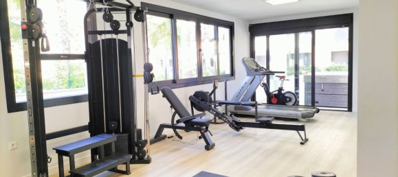 Apartamento de 2 dormitorios en Alicante, Spain No. 63953 29