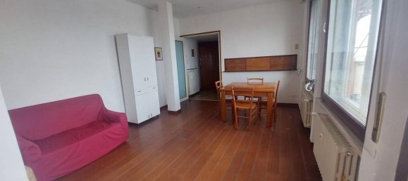 3-salle Penthouse à Parma, Italy No. 39433 7