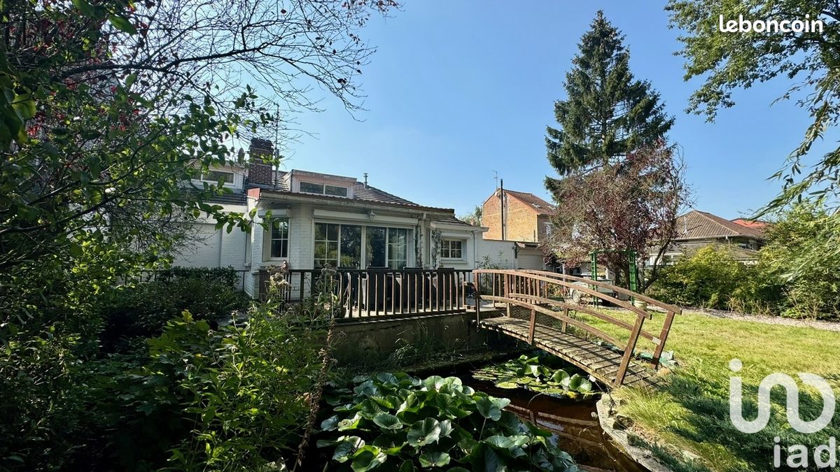 3 bedrooms House in Premesques, France No. 240985