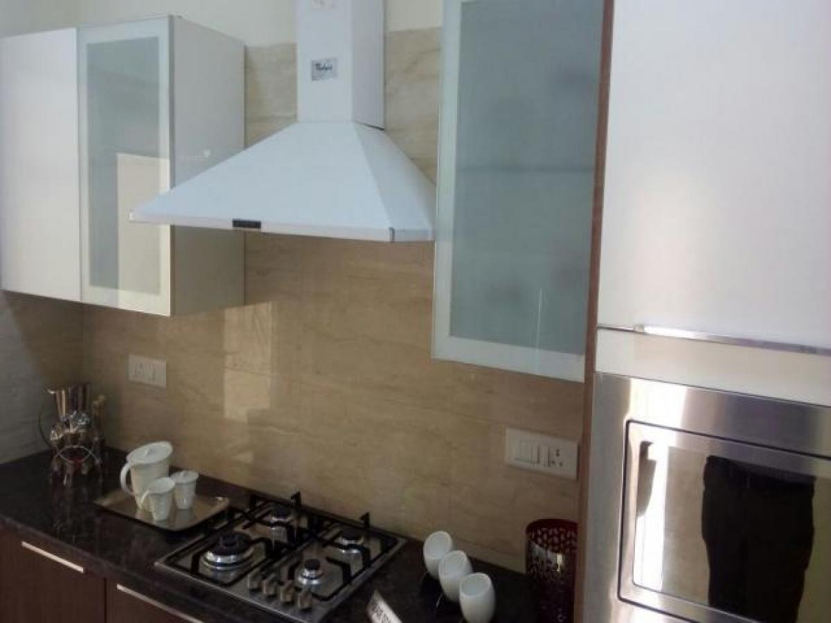 2 bedrooms House in Lucknow, India No. 2843