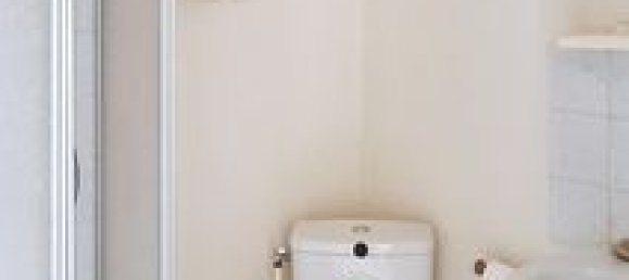 Studio in Villiers-Adam, France, Nr. 355223 3