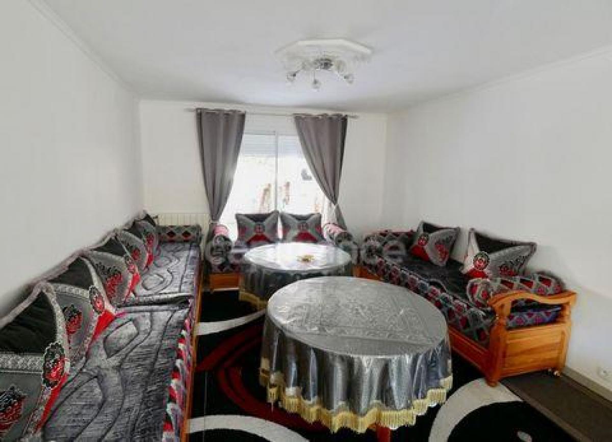 3 bedrooms House in Montpellier, France No. 28453