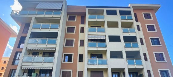 3 bedrooms Apartment in Brugherio, Italy No. 334561 2