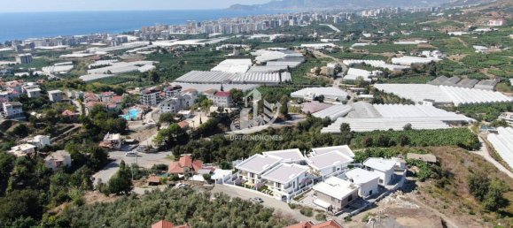 Villa 4+1 in Kargicak, Turkey No. 15299 7