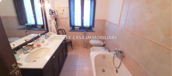 6 rooms House in Castel Giorgio, Italy No. 76140 10