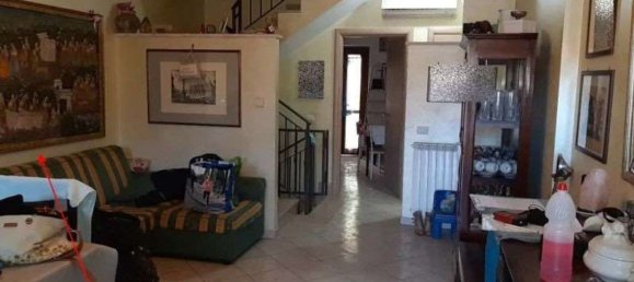 5 rooms Apartment in Rome, Italy No. 200394 4