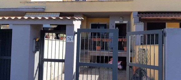 5 rooms Apartment in Rome, Italy No. 200394 2