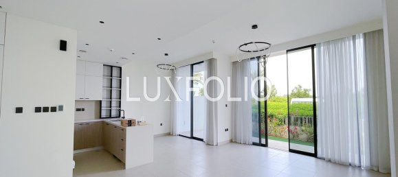 Таунхаус с 3 спальнями в Дубай Хилс Эстейт, ОАЭ № 101595 2