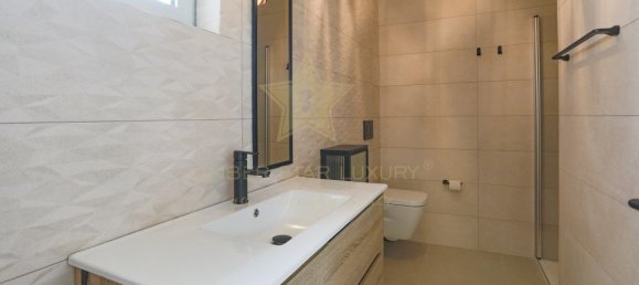 4 bedrooms House in Quarteira, Portugal No. 111677 25