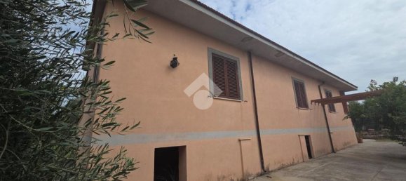 3 غرف نوم منزل في Velletri, Italy رقم 329416 4