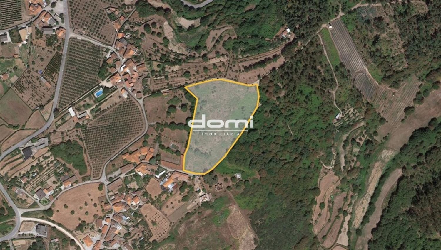  قطعة أرض في Vouzela, Portugal رقم 302546