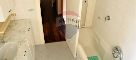 Apartamento de 3 divisões em Varese, Italy N.º 238104 11