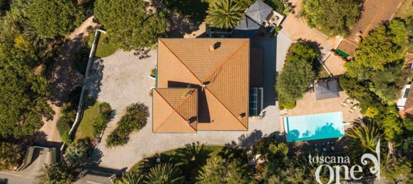 5 bedrooms Villa in Rosignano Marittimo, Italy No. 41457 7