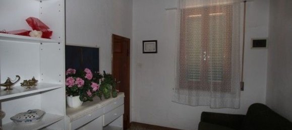 3 rooms Apartment in Montepulciano, Italy No. 88662 2