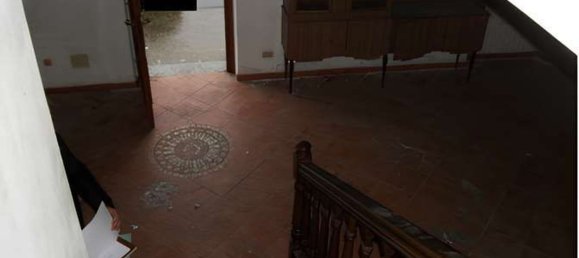 Apartamento T4 em Cornale e Bastida, Italy N.º 361324 3