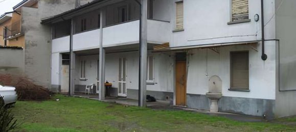 Apartamento T4 em Cornale e Bastida, Italy N.º 361324 2