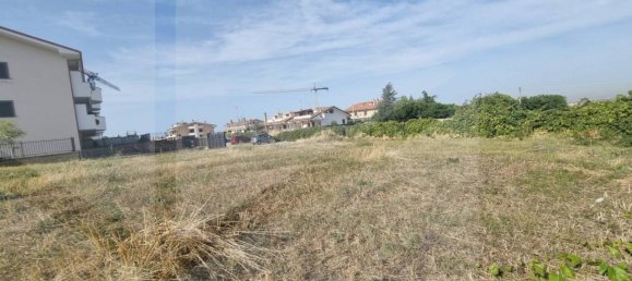 Земельный участок в Чампино, Италия № 28633 2