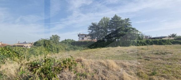 Земельный участок в Чампино, Италия № 28633 3