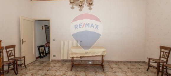6 bedrooms House in Grammichele, Italy No. 324569 18