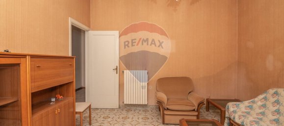 6 bedrooms House in Grammichele, Italy No. 324569 3