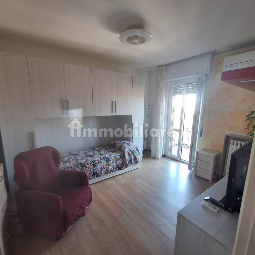 1 bedroom Apartment in Pavia, Italy No. 365912