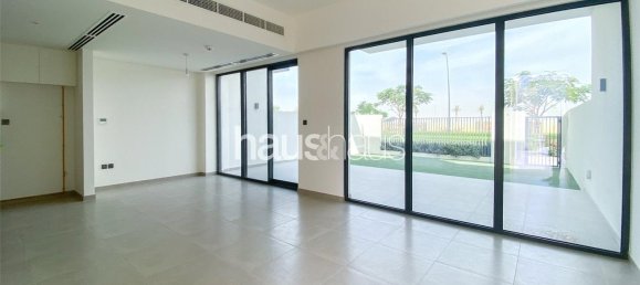 Adosado de 3 dormitorios en The Valley, UAE No. 100440 3