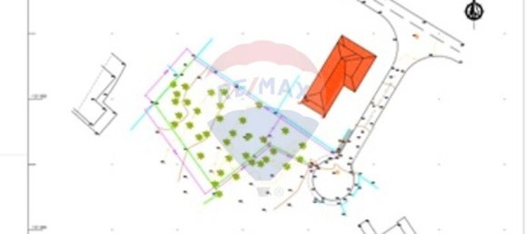 296m² Land in Almada, Portugal No. 76645 7