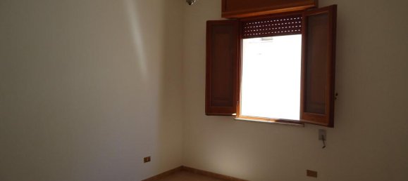 3-salle Appartement à Matino, Italy No. 230711 10