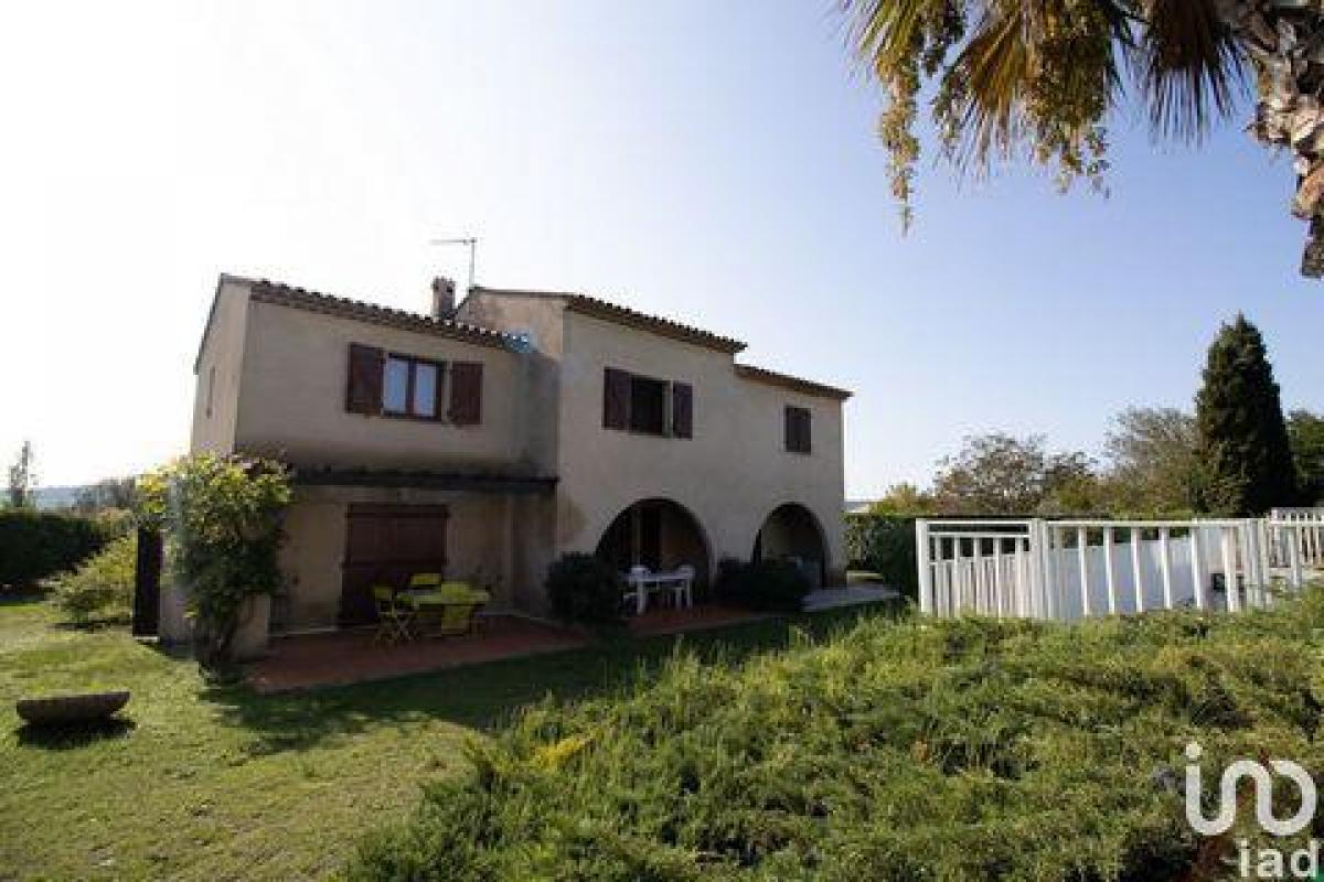 2 bedrooms Condo in Tourrettes, France No. 7974