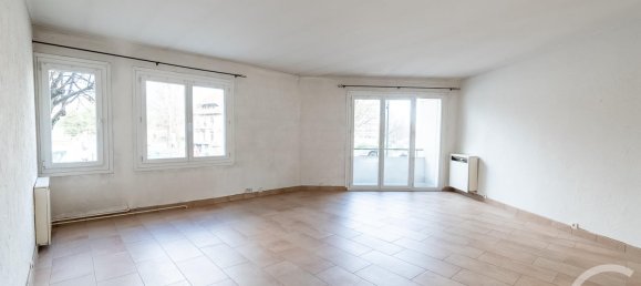 5 bedrooms Apartment in Grenoble, France No. 247446 5
