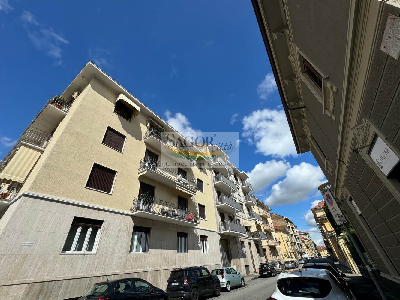 1غرفة مستودع في Pinerolo, Italy رقم 158201