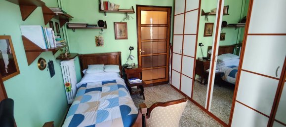 Apartamento de 4 dormitorios en Turin, Italy No. 320472 18