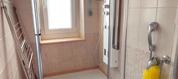 Apartamento de 4 dormitorios en Turin, Italy No. 320472 20