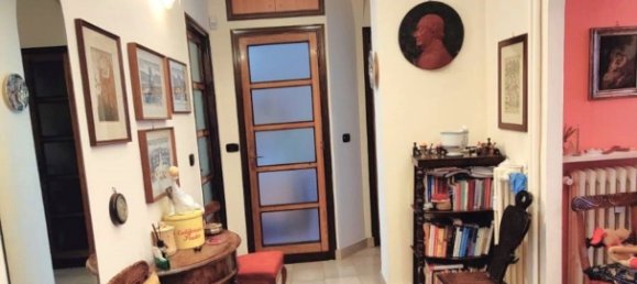 Apartamento de 4 dormitorios en Turin, Italy No. 320472 5