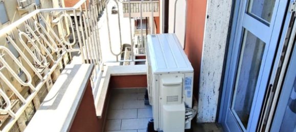 Apartamento de 4 dormitorios en Turin, Italy No. 320472 13