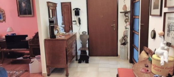 Apartamento de 4 dormitorios en Turin, Italy No. 320472 15