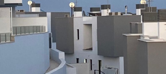 Casa de 3 dormitorios en Torre del Mar, Spain No. 184321 7