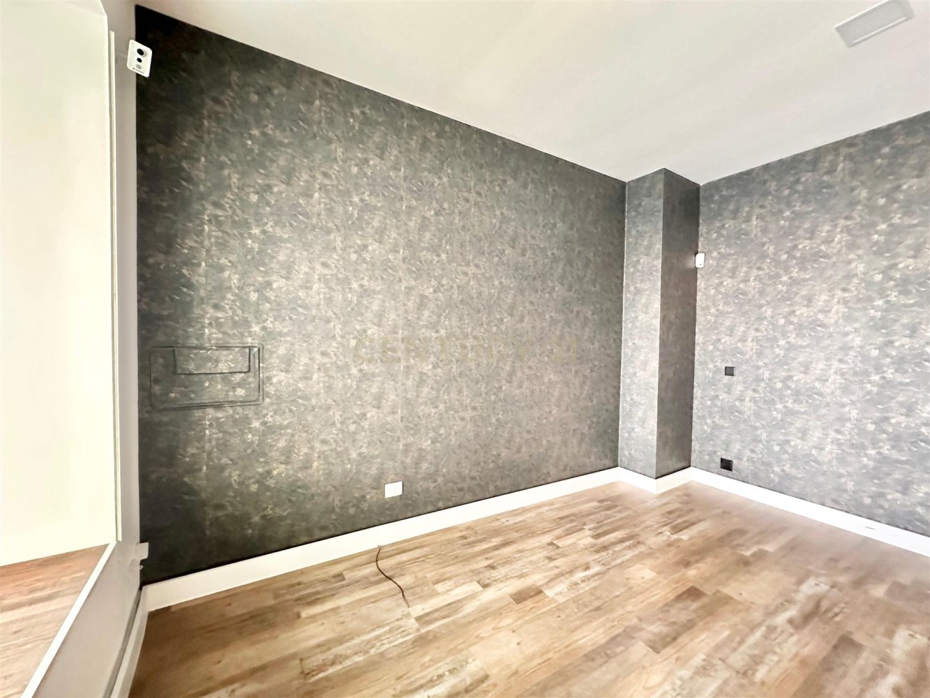 60m² Commercial property in Lisbon, Portugal No. 293585