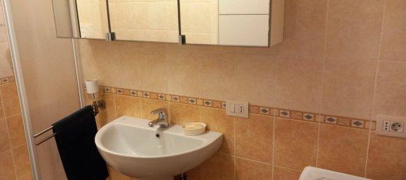 1 bedroom Apartment in Rome, Italy No. 273211 8