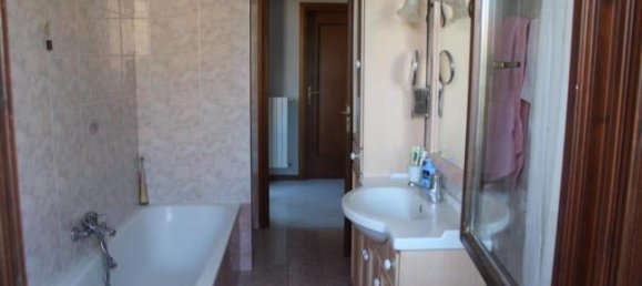 4 bedrooms House in Orvieto, Italy No. 252799 5