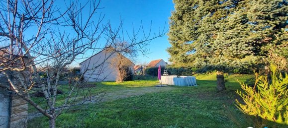 403m² Land in Loir-et-Cher, France No. 49018 2