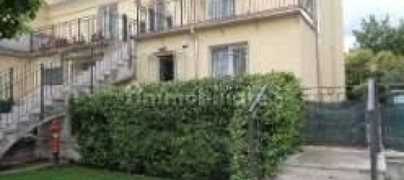 Квартира с 2 спальнями в Кастельнуово дель Гарда, Италия № 260829 2