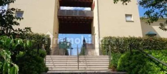 Квартира с 2 спальнями в Кастельнуово дель Гарда, Италия № 260829 6