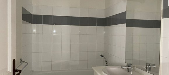 2 bedrooms Apartment in Carcassonne, France No. 293499 4