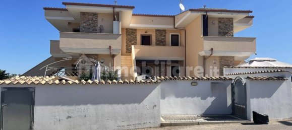 1 bedroom Apartment in Pomezia, Italy No. 356947 3
